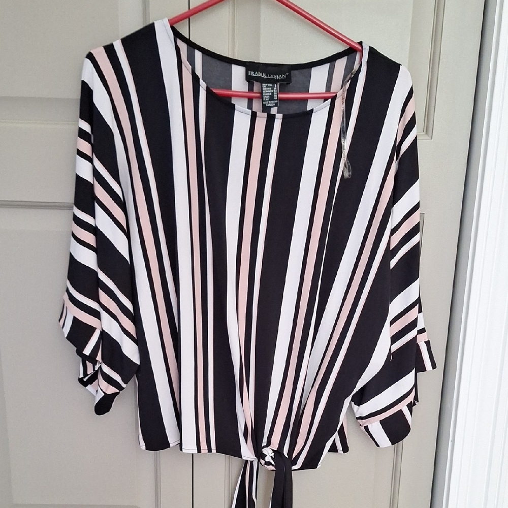 Frank Lyman Tie Front 3/4 Sleeve Blouse - Picture 1 of 4
